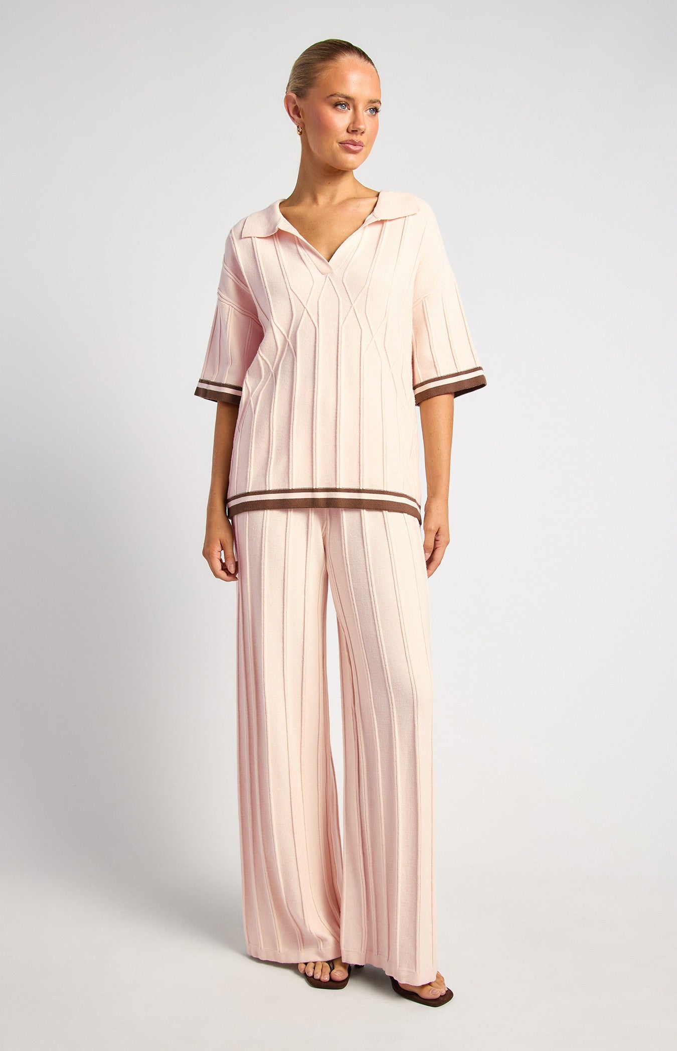 Raised Pattern Knit Pants