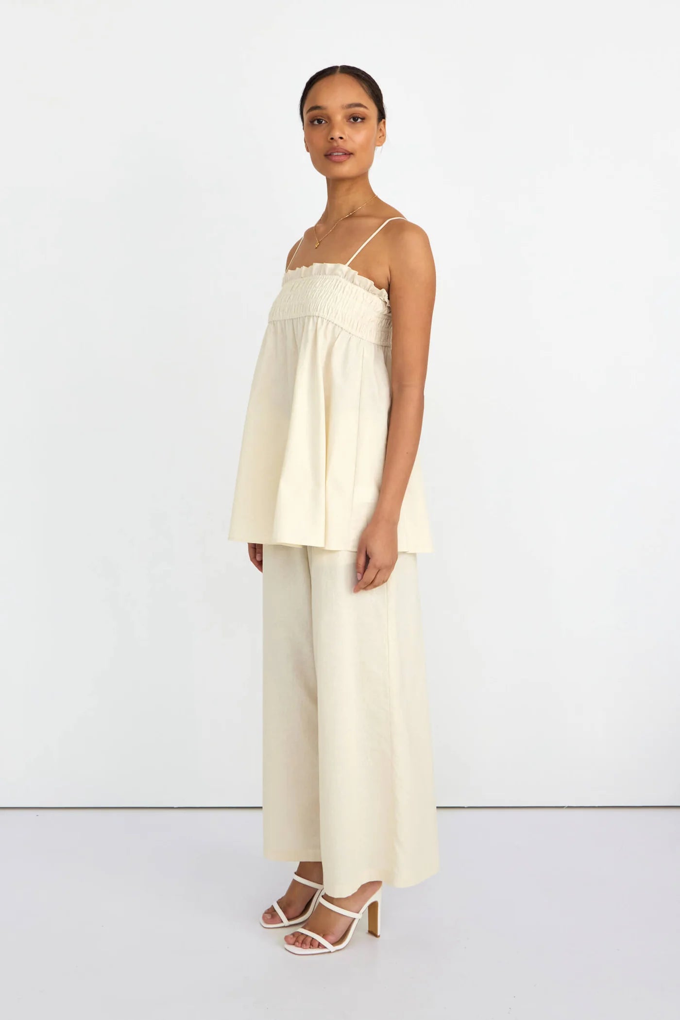Ivory Cloud Pants Beige