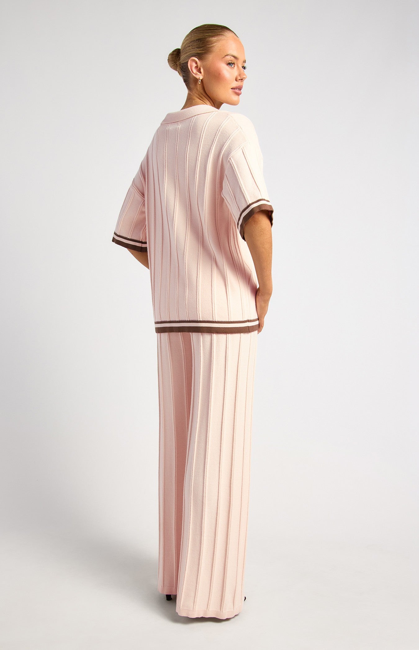 Raised Pattern Knit Pants