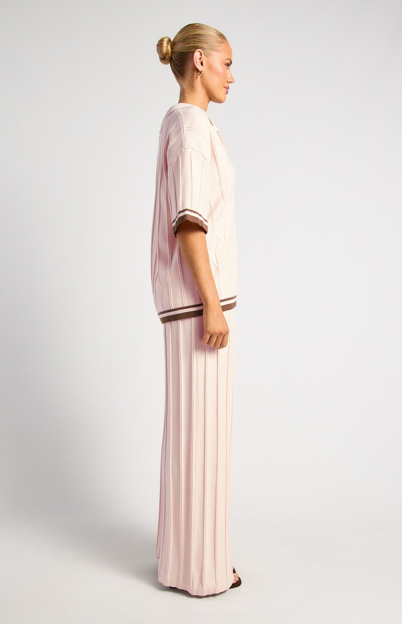 Raised Pattern Knit Pants