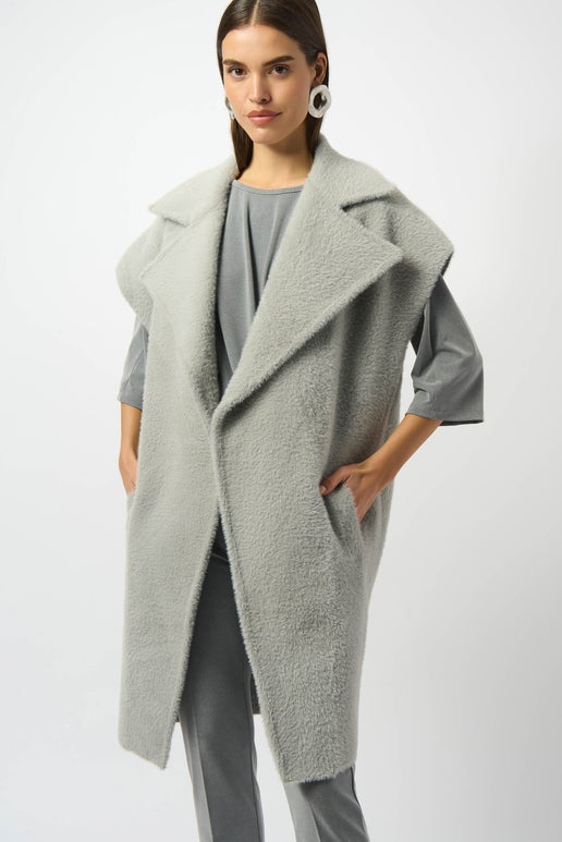 Feather Yarn Boxy Sweater Vest