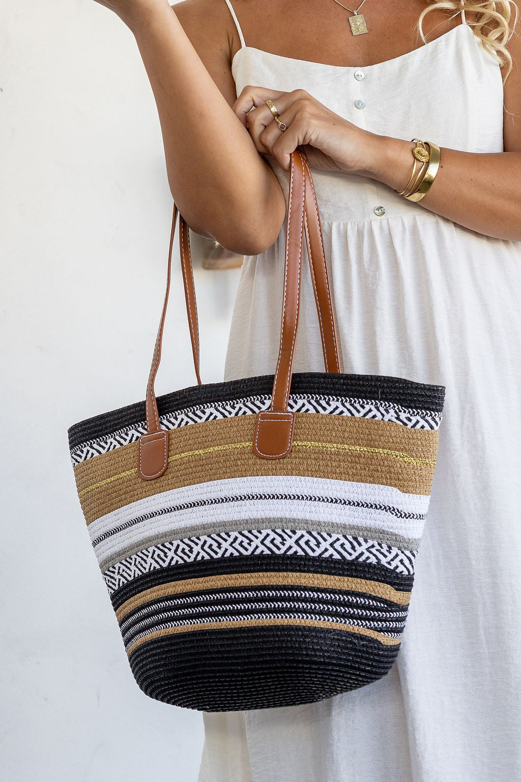 Bag with Contrast Strap