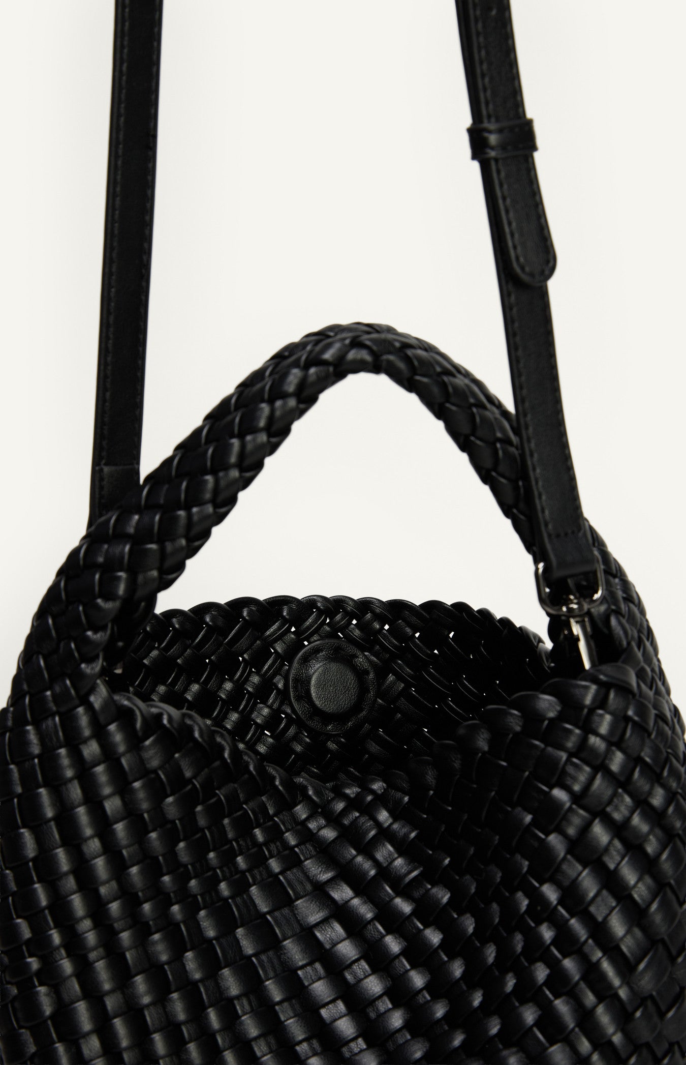 Black Woven Vegan Leather Handle Bag With Woven Pouch - ANGIE HANDLE BAG