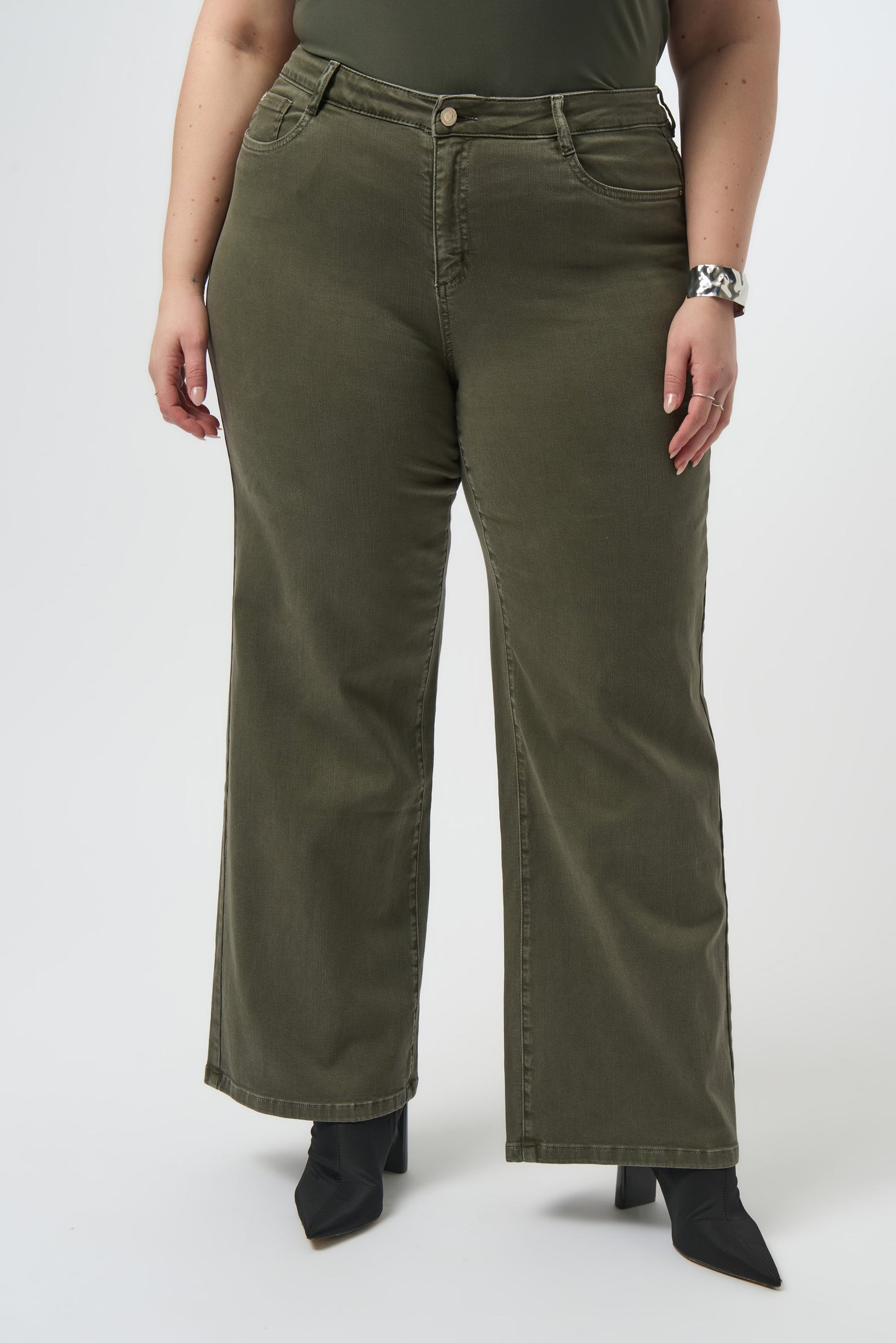 Avocado Goldie | Classic Wide-Leg Stretch Denim Jeans
