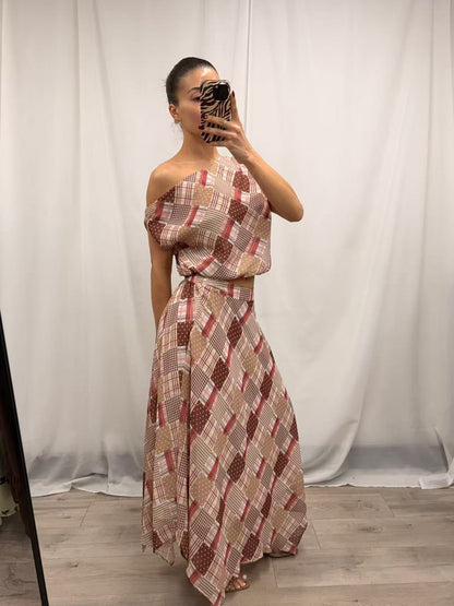 The Marlowe Asymmetric Top – Mocha Geometric