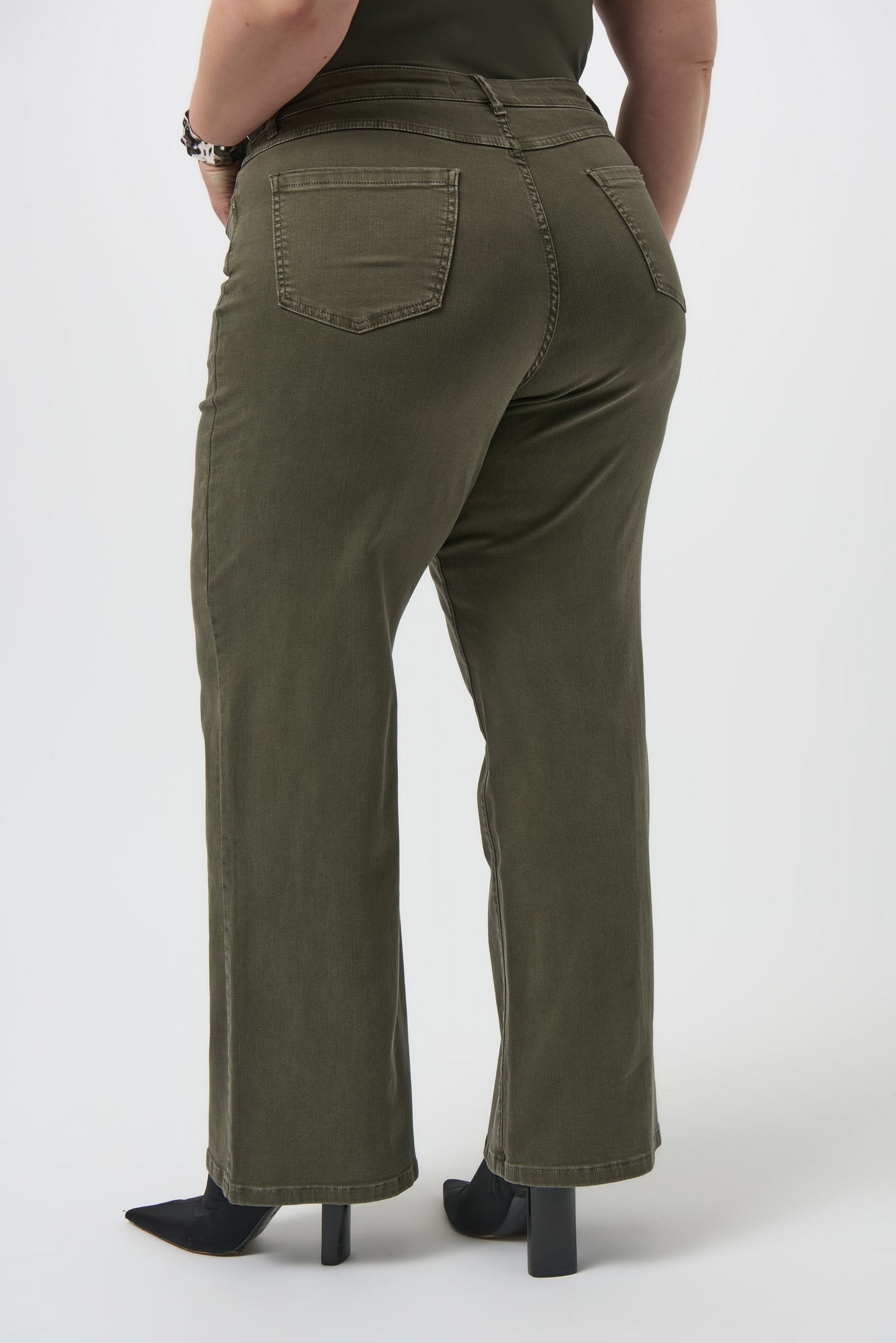 Avocado Goldie | Classic Wide-Leg Stretch Denim Jeans