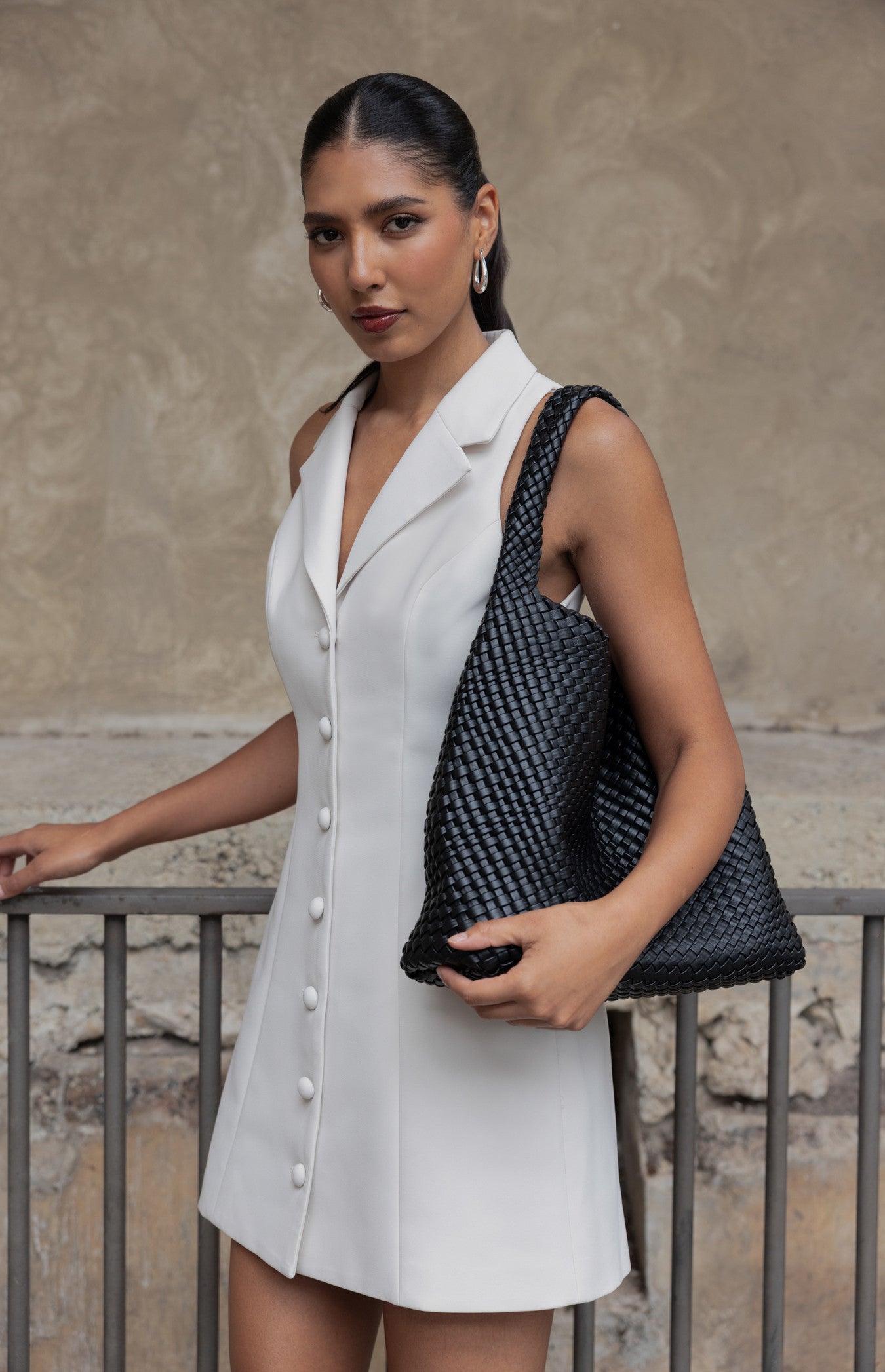 Black Woven Vegan Leather Hobo Bag with Pouch