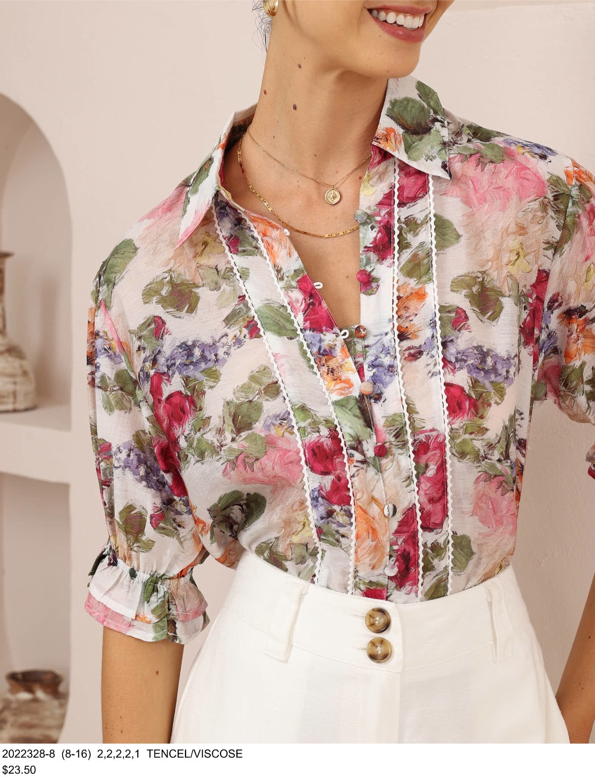 Pink blouse with half sleeves and white trim