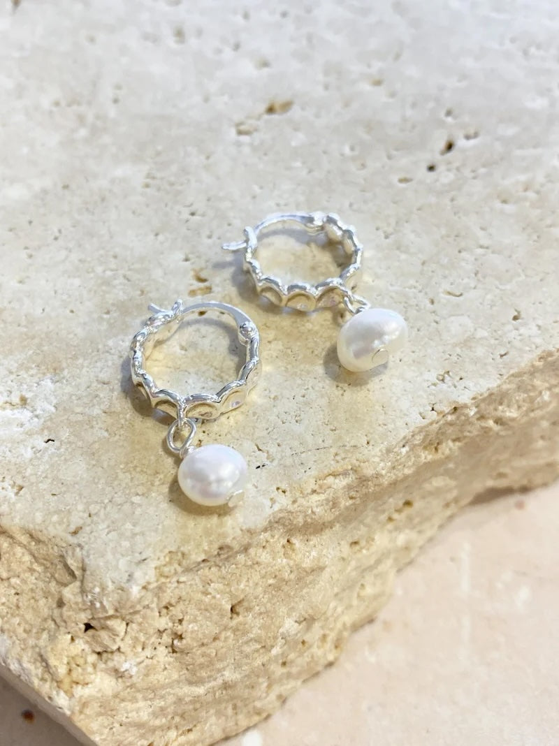 Vintage Pearl Drop Earrings