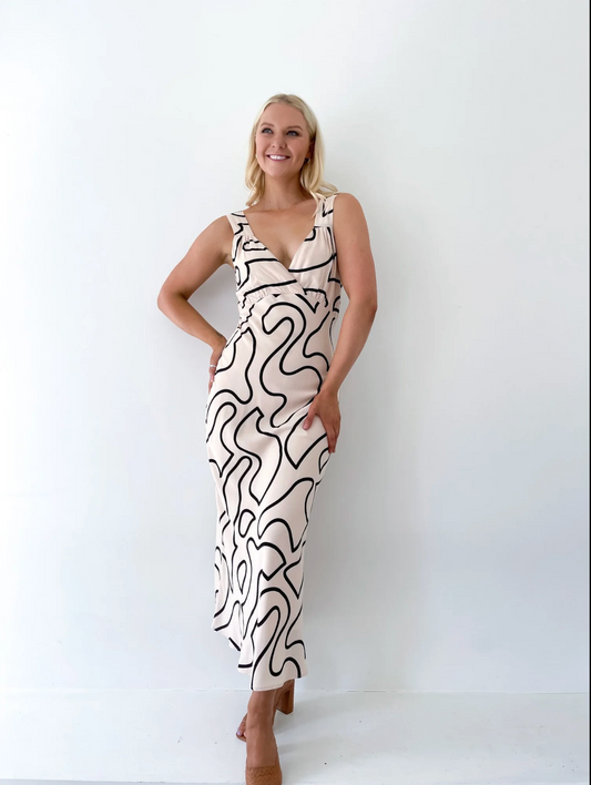 Lucy Print Xover Cut Slim Dress in Cream