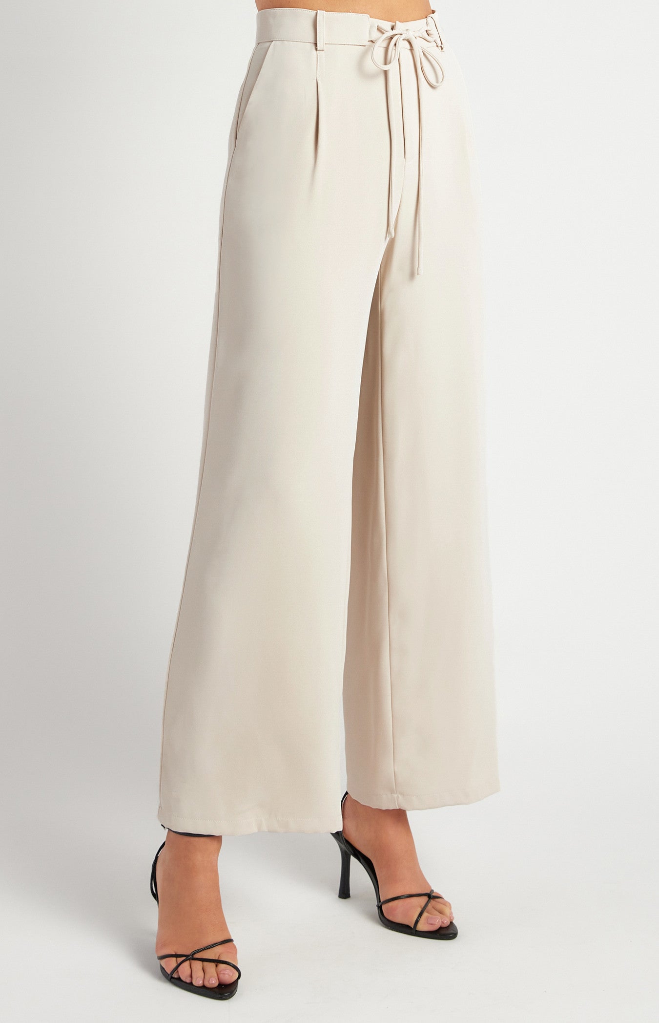 Bone Belt Detail Wide Leg Pants