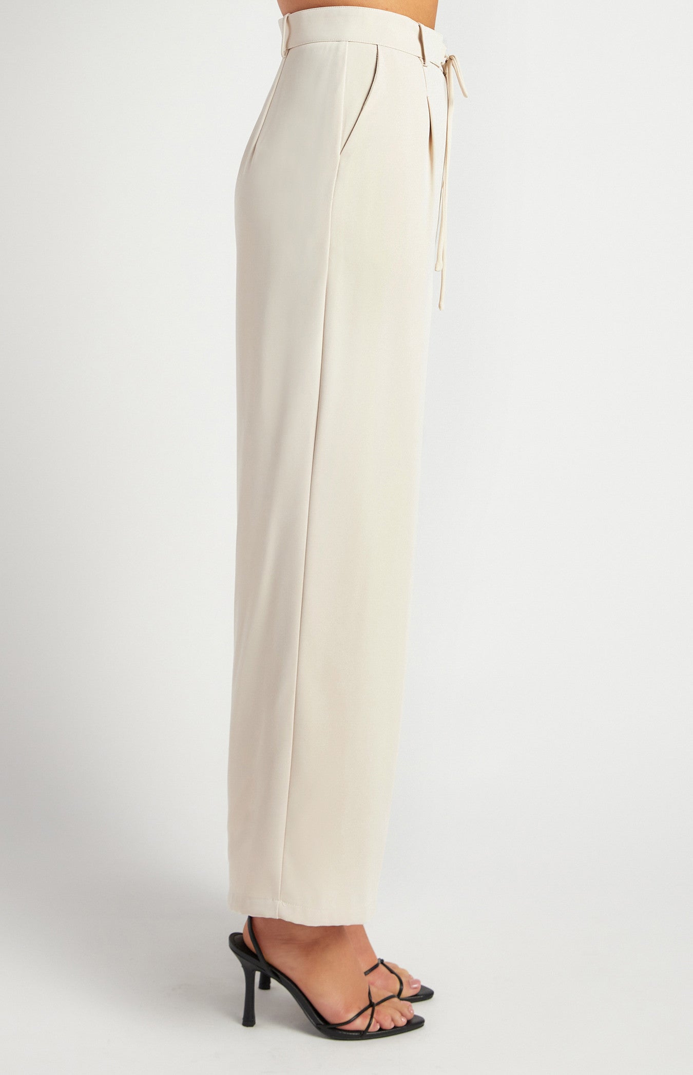 Bone Belt Detail Wide Leg Pants